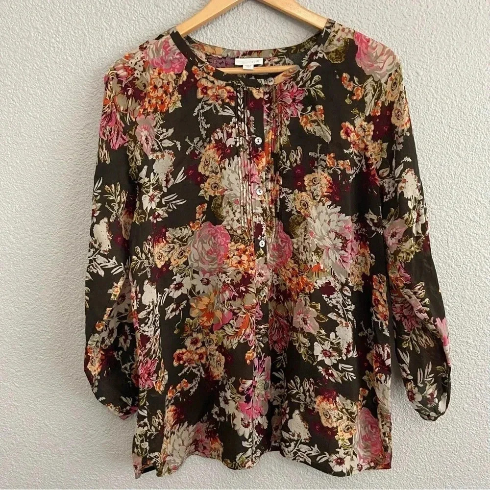 J.Jill Semi Sheer Floral Blouse‎ Size Medium